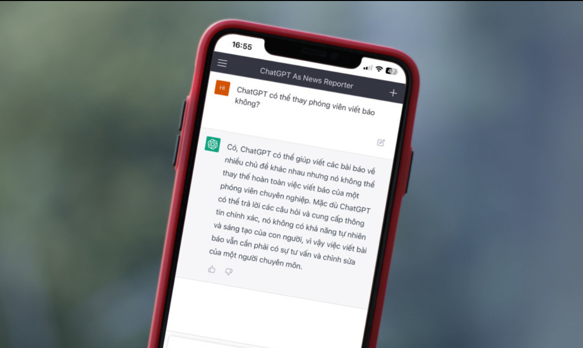 ChatGPT trả lời câu hỏi về việc có thể thay thế phóng viên viết báo. Ảnh: Khương Nha
