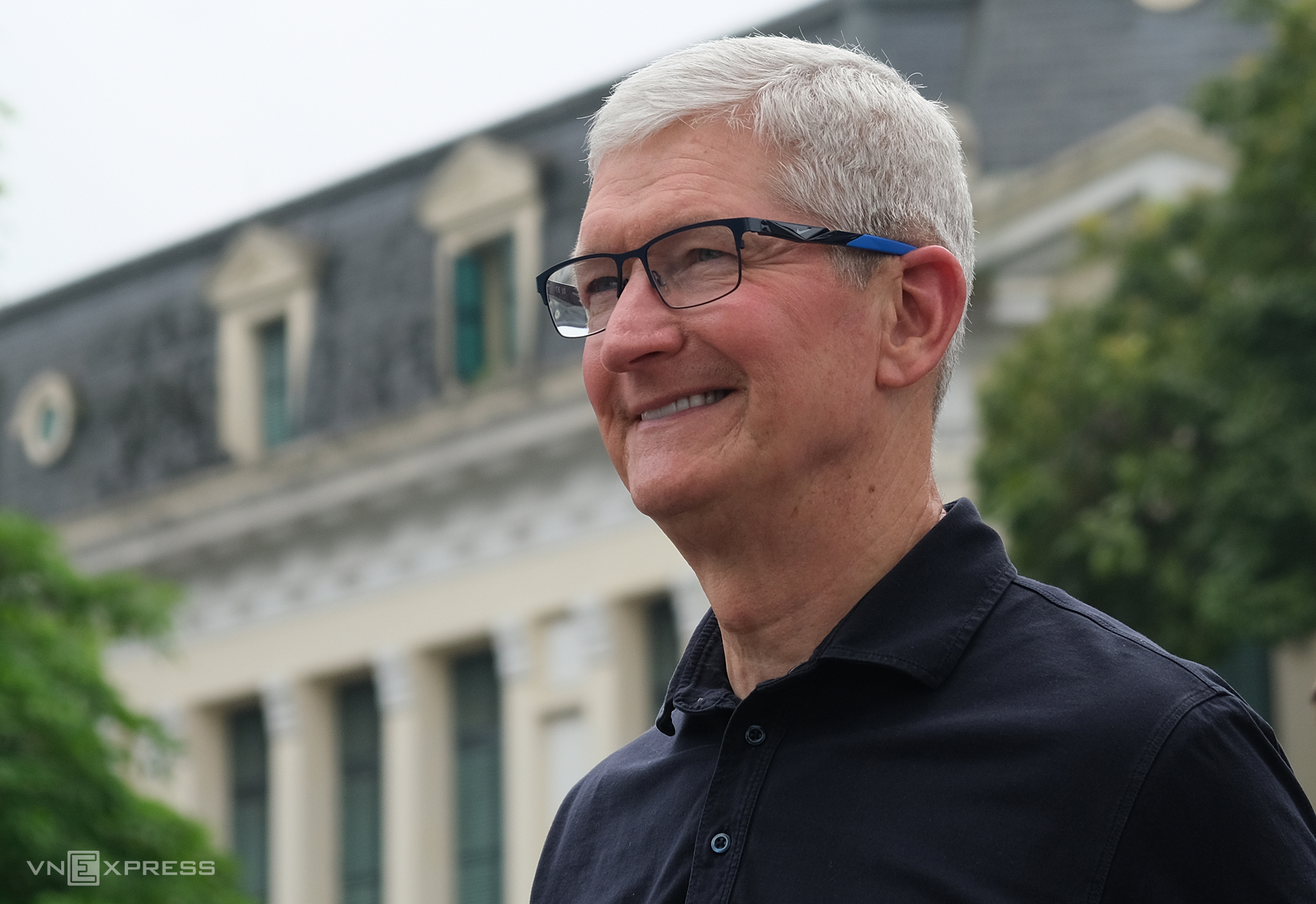 CEO Apple Tim Cook tại Hà Nội ngày 15/4. Ảnh: Tuấn Hưng