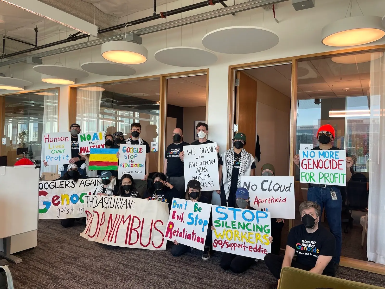 Một nhóm nhân viên Google phản đối dự án Project Nimbus. Ảnh: X/@NoTechApartheid