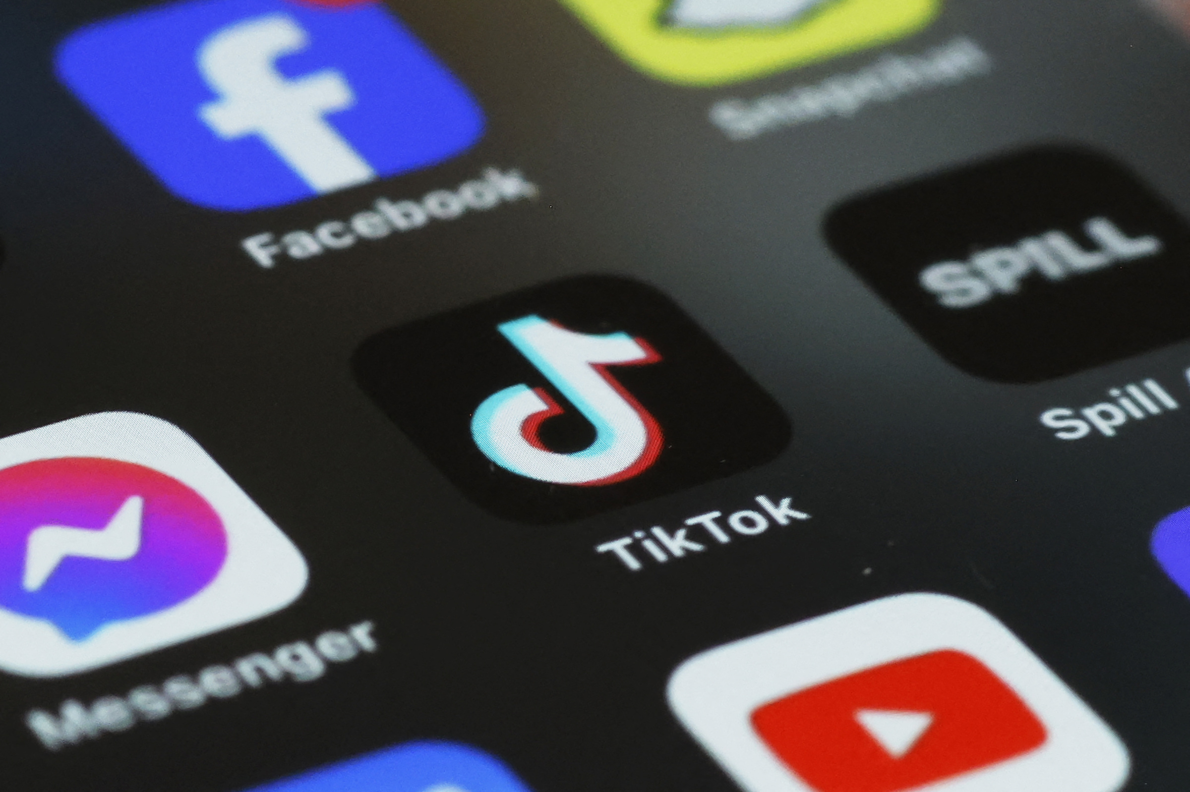 Ứng dụng TikTok trên điện thoại. Ảnh: AFP