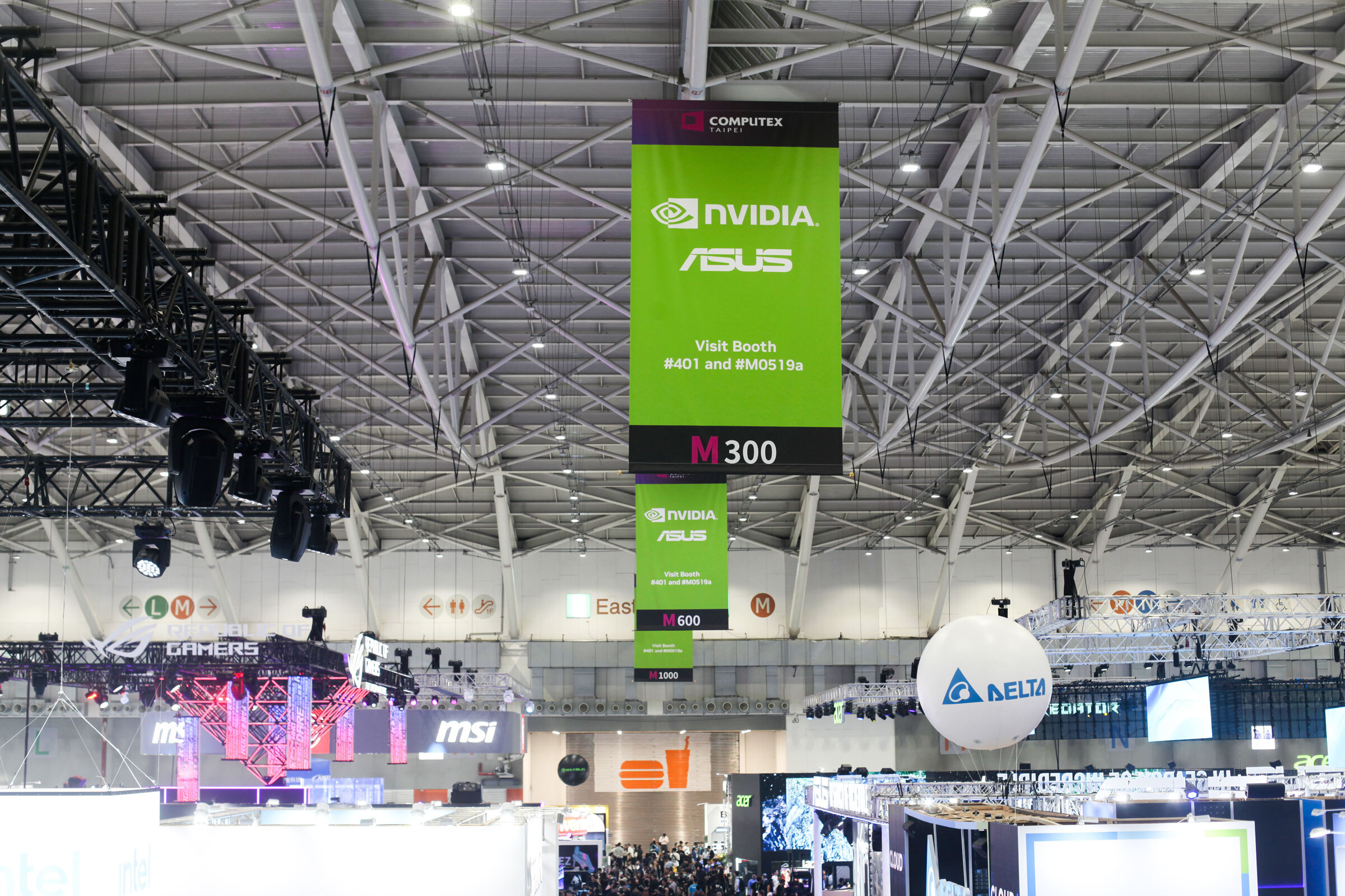 Logo Nvidia và Asus tại Triểm lãm Computex 2024 diễn ra ở Đài Loan, hồi tháng 6/2024. Ảnh: Khương Nha