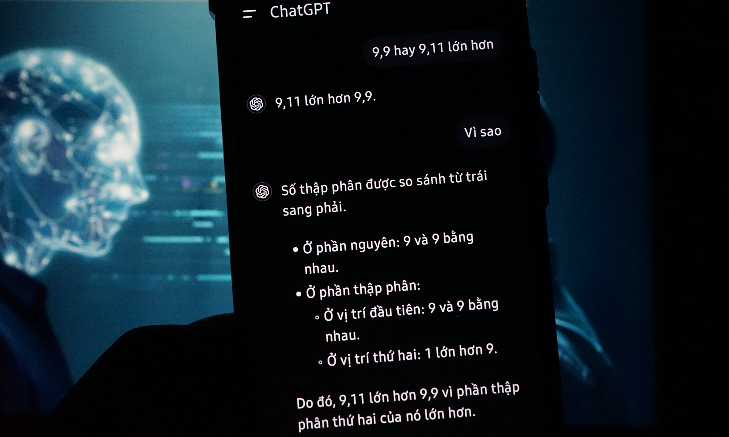 ChatGPT trả lời sai với câu hỏi: 9,9 hay 9,11 lớn hơn?. Ảnh: Bảo Lâm