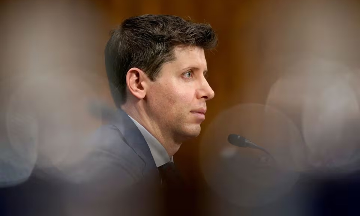 Sam Altman trong phiên điều trần trước Quốc hội Mỹ tháng 5. Ảnh: Reuters