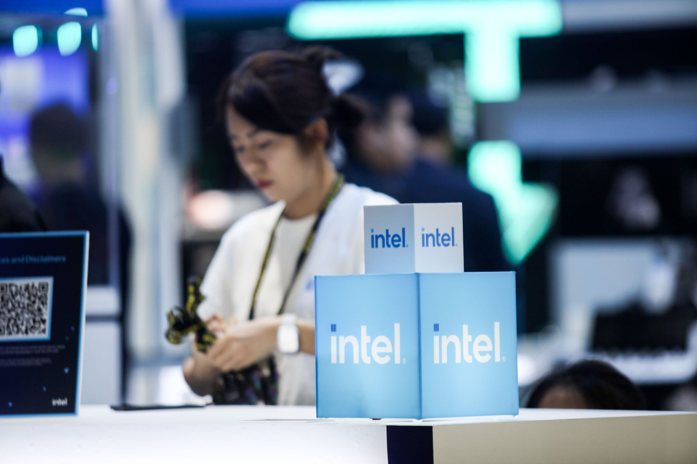 Logo Intel tại Triển lãm Computex 2024 diễn ra ở Đài Bắc, Đài Loan hồi tháng 6. Ảnh: Khương Nha