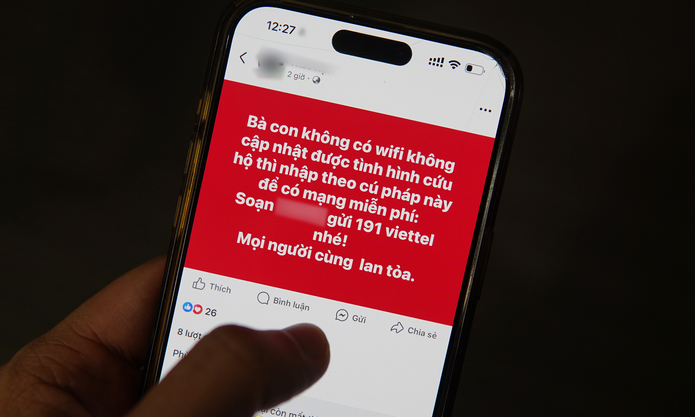 Tin sai sự thật về việc soạn tin nhắn để có mạng miễn phí của một tài khoản Facebook. Ảnh: Lưu Quý