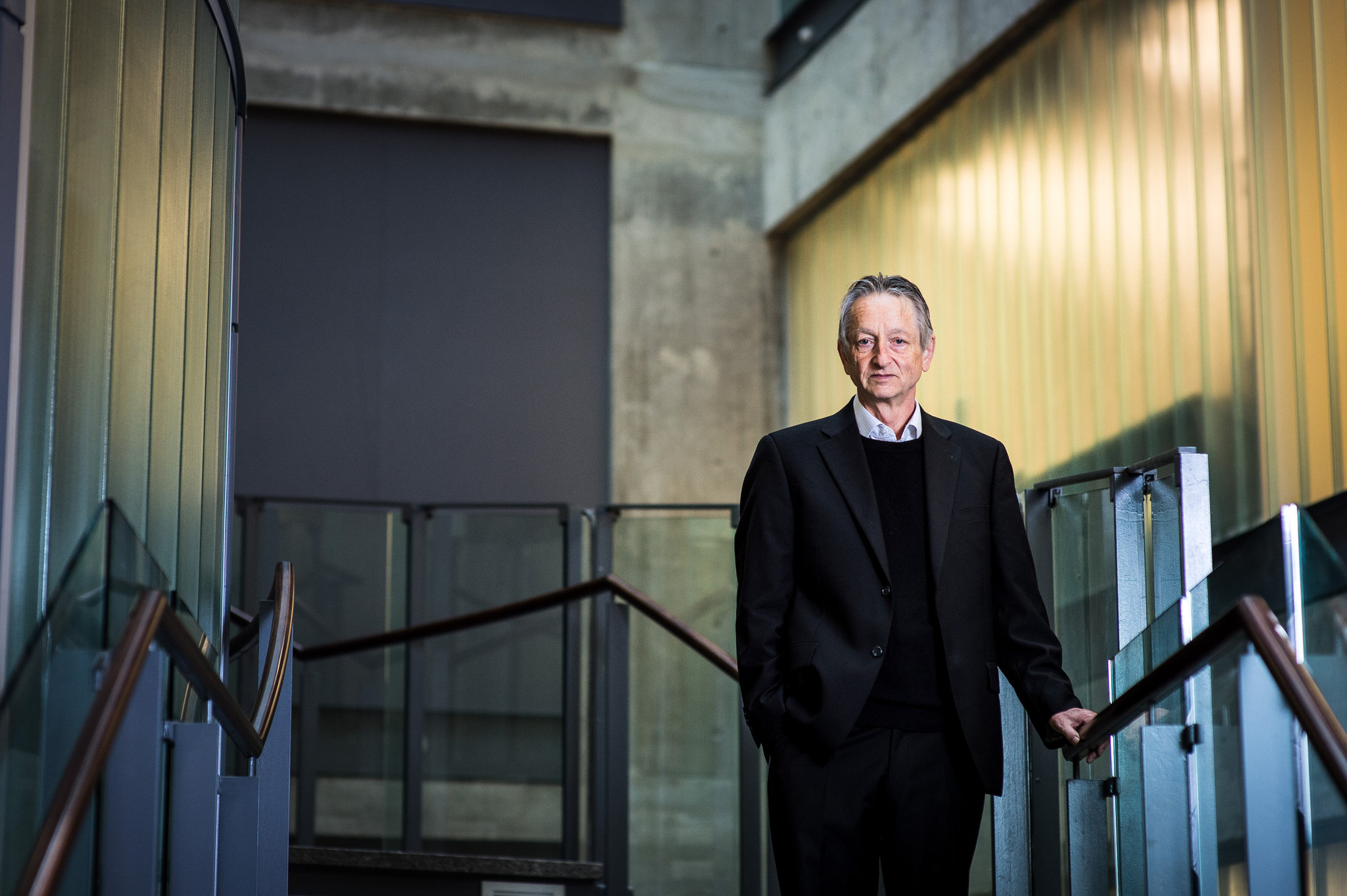 Geoffrey Hinton. Ảnh: Radical