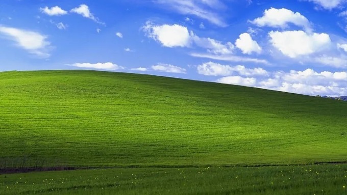 Hình nền mang tính biểu tượng của Windows XP. Ảnh: Microsoft