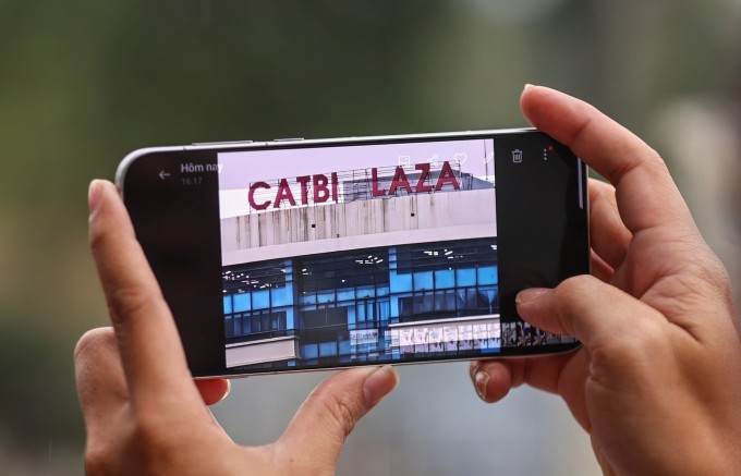 AI hỗ trợ làm nét hình ảnh khi zoom với tiêu cự xa. Ảnh: Hoài Phương