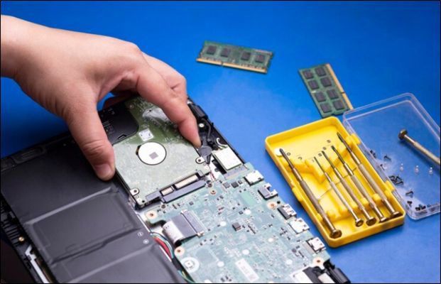 Ưu tiên chọn laptop gaming cũ có khả năng nâng cấp cấu hình 