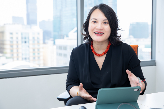 CEO Microsoft Nguyễn Quỳnh Trâm trả lời phỏng vấn VnExpress, tháng 3/2025. Ảnh: Phùng Tiên