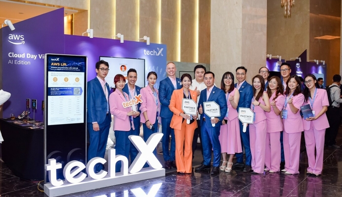 Đội ngũ TechX tại sự kiện AWS Cloud Day. Ảnh: TechX