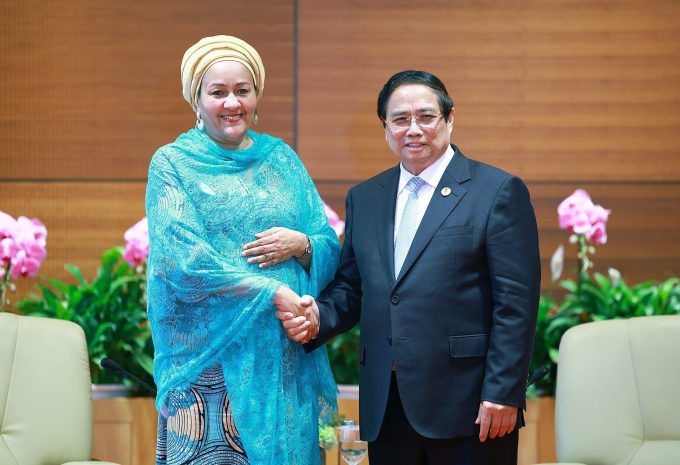 Thủ tướng Phạm Minh Chính tiếp Phó Tổng thư ký Liên Hợp Quốc (LHQ) Amina Mohammed ngày 17/4. Ảnh: TTXVN
