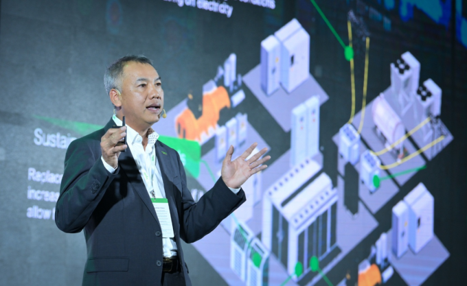 Ông Đồng Mai Lâm, Tổng giám đốc Schneider Electric Việt Nam và Campuchia chia sẻ về giải pháp tiên tiến cho tòa nhà thông minh tại sự kiện Innovation Day ngày 17/9. Ảnh: Schneider Electric