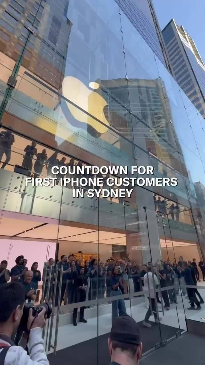 Người dùng toàn cầu nhận iPhone 17