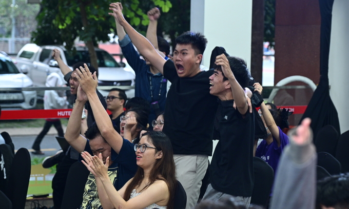 Khán giả bùng nổ cảm xúc tại giải đấu. Ảnh: Visa VMC Winter 2025