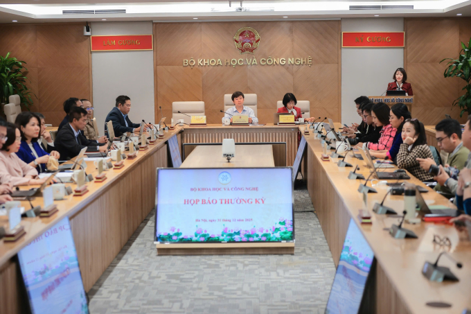 Họp báo thường kỳ tháng 12 của Bộ Khoa học và Công nghệ. Ảnh: Thùy Linh