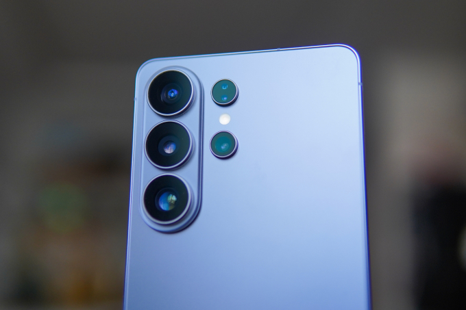 Galaxy S26 Ultra ra mắt đầu năm. Ảnh: Lưu Quý