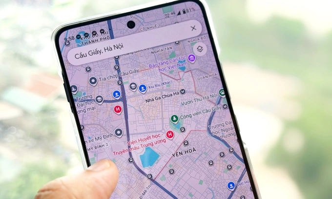 Bản đồ Google Maps trên smartphone, sáng 24/3. Ảnh: Lưu Quý